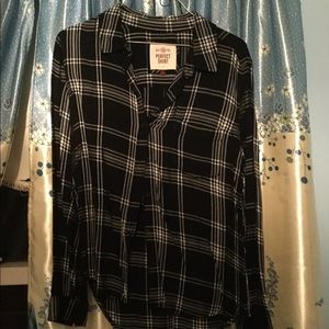 Black + white plaids perfect shirt